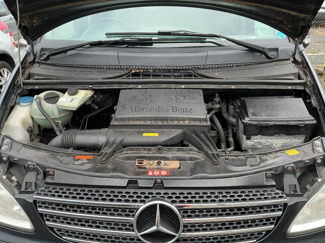 Photo '30' of Mercedes-Benz V350 Photo '30' of Mercedes-Benz V350