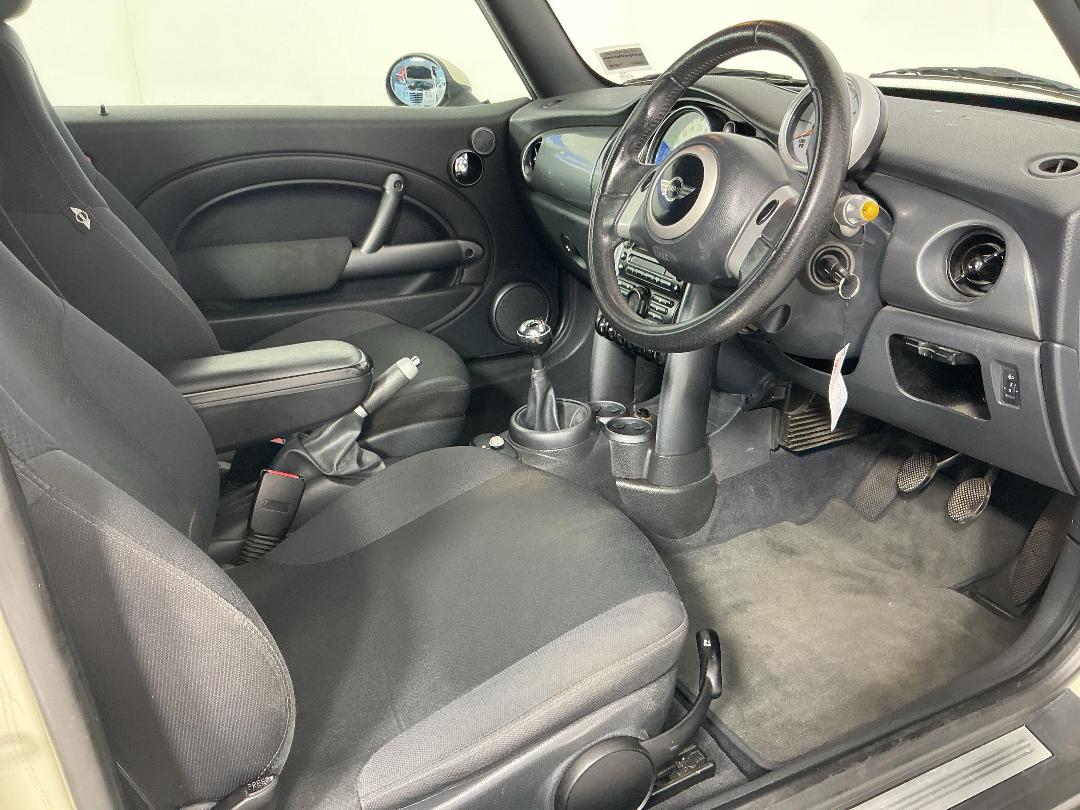 Photo '16' of Mini Cooper