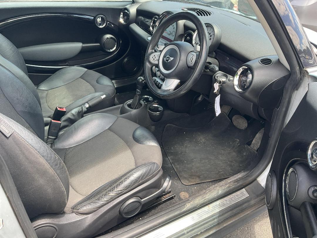 Photo '12' of Mini Cooper Photo '12' of Mini Cooper