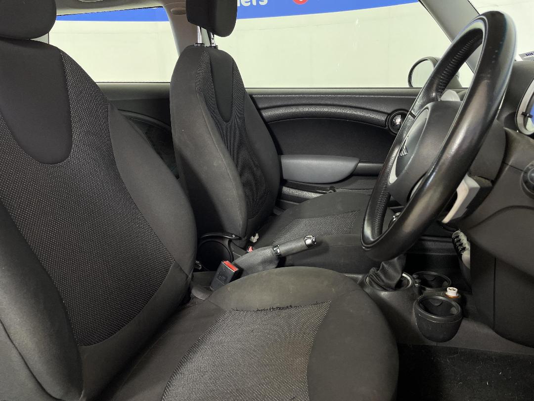 Photo '16' of Mini Cooper