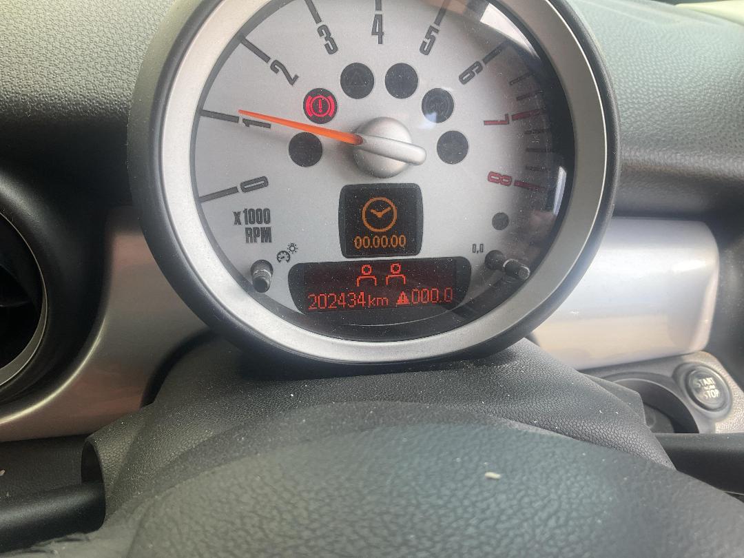 Photo '8' of Mini Cooper Photo '8' of Mini Cooper