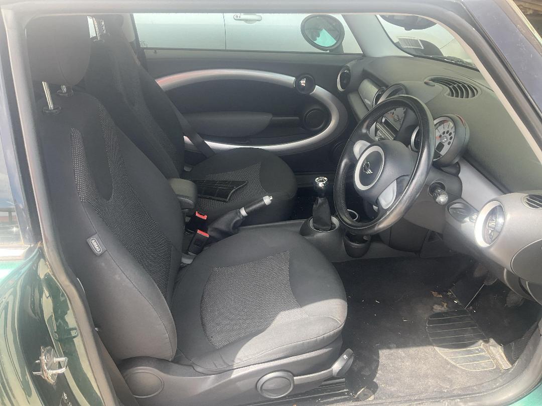 Photo '9' of Mini Cooper Photo '9' of Mini Cooper