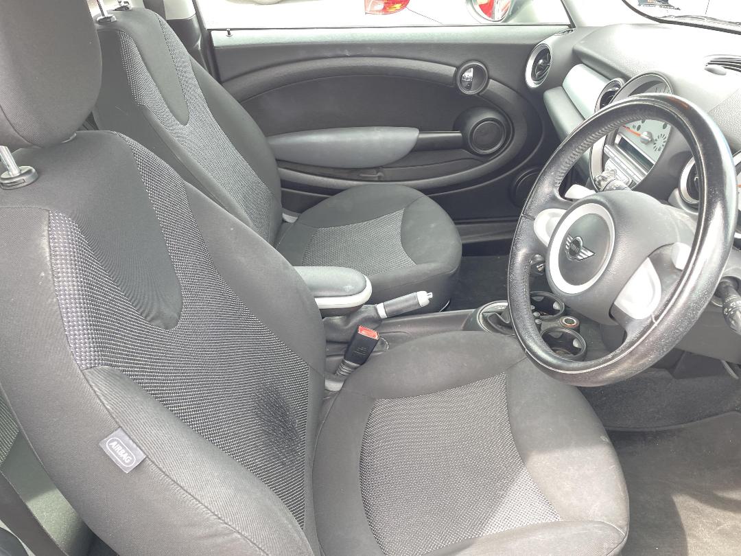 Photo '13' of Mini Cooper I