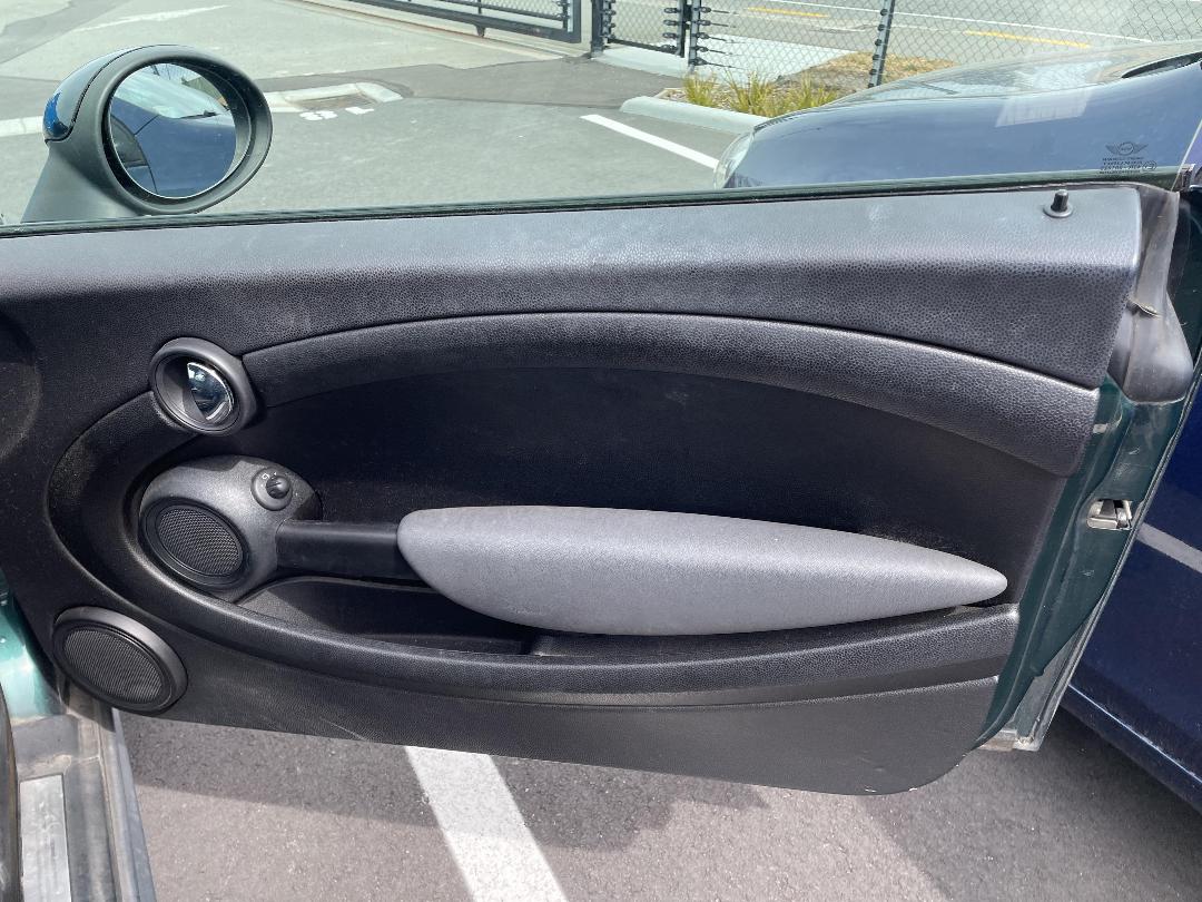 Photo '12' of Mini Cooper I