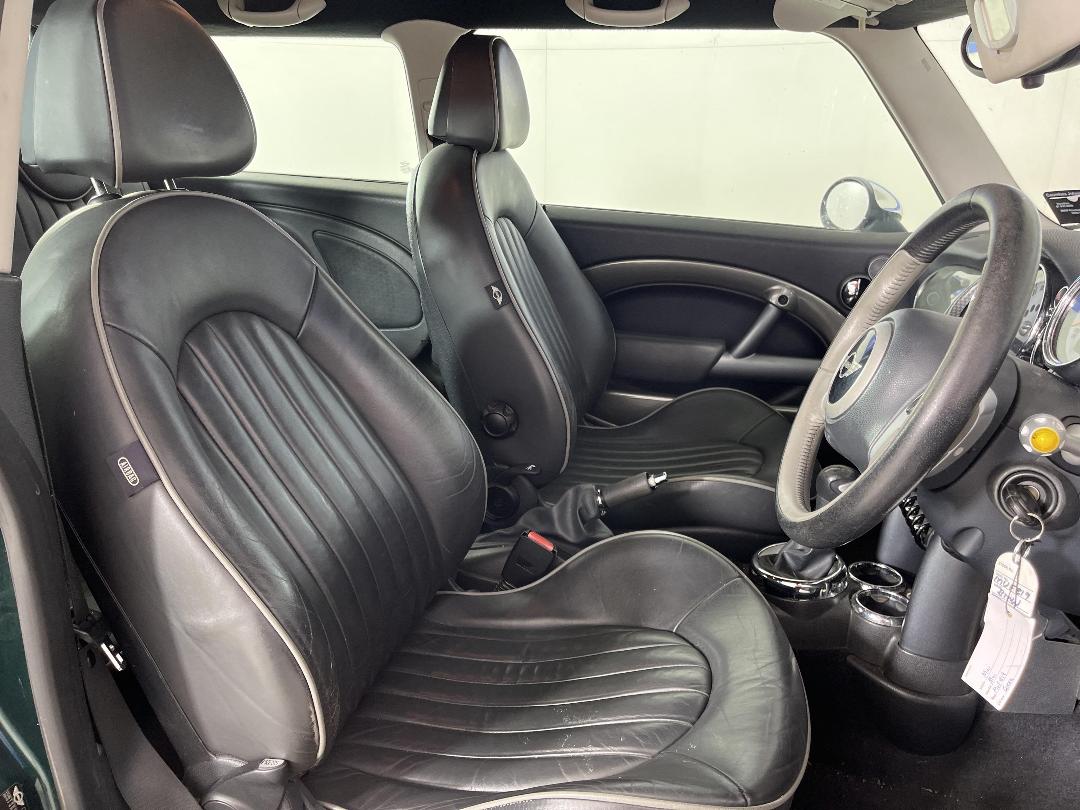 Photo '14' of Mini Copper S