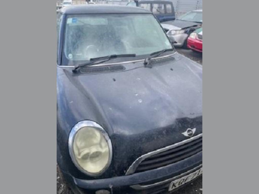 Photo '4' of Mini ONE