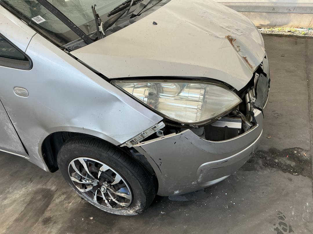 Photo '13' of Mitsubishi Colt