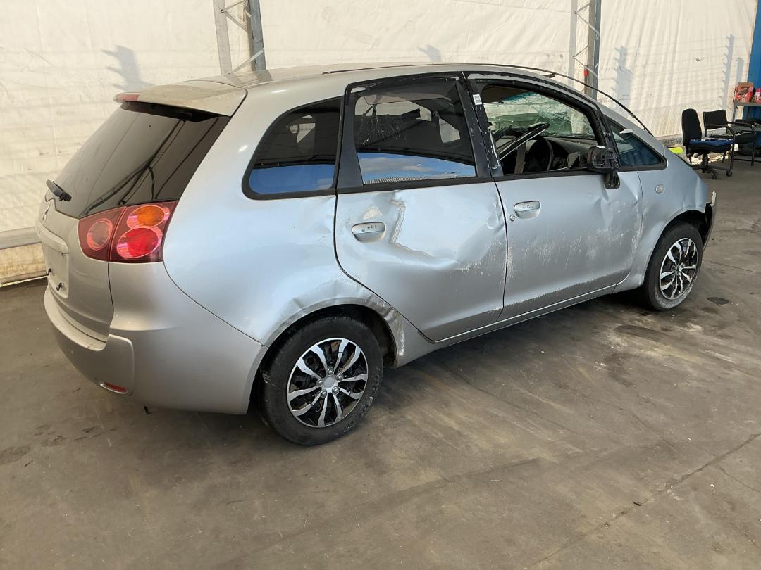 Photo '23' of Mitsubishi Colt