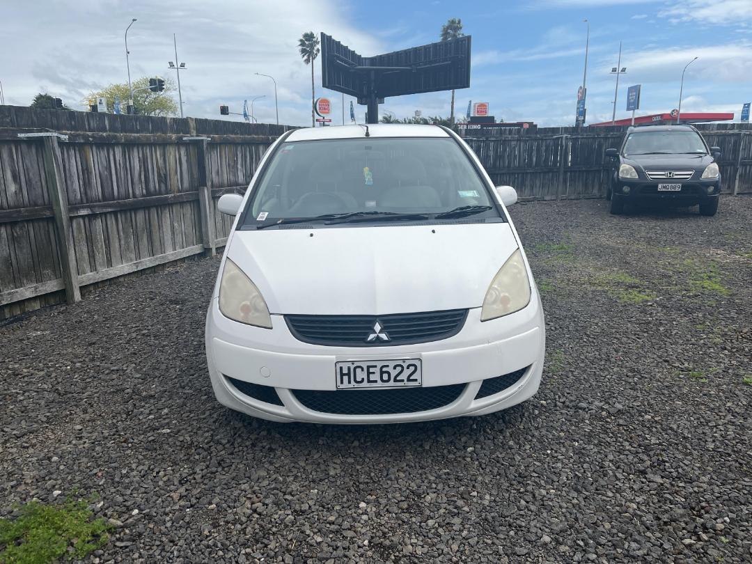 Photo '2' of Mitsubishi Colt