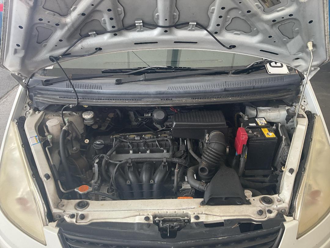 Photo '13' of Mitsubishi Colt Photo '13' of Mitsubishi Colt