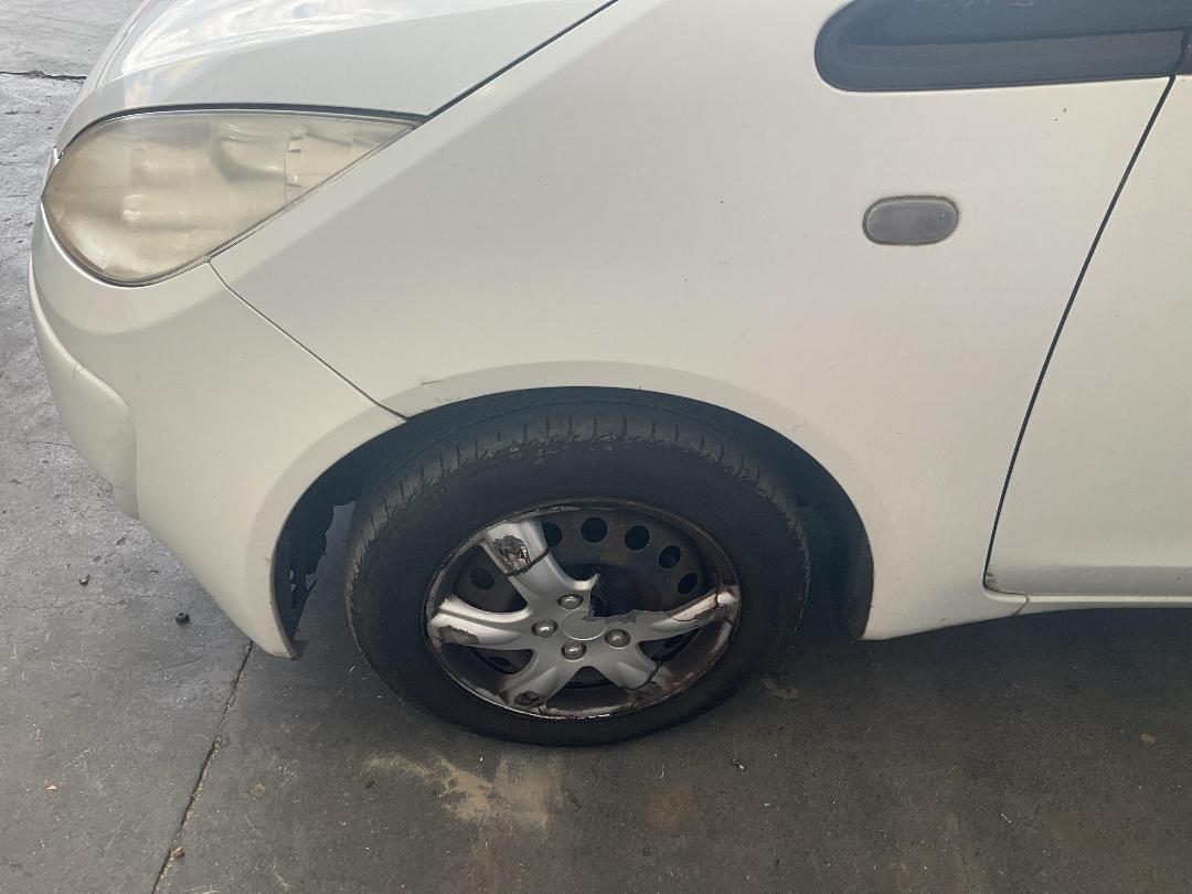 Photo '16' of Mitsubishi Colt Photo '16' of Mitsubishi Colt