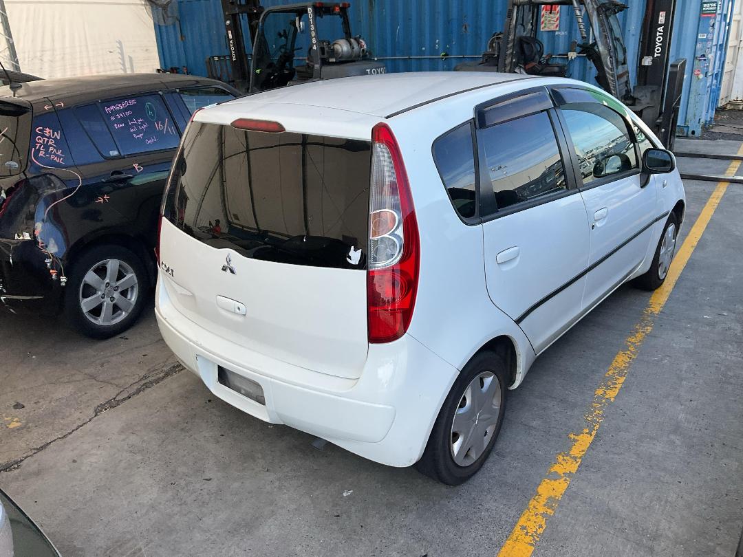 Photo '7' of Mitsubishi Colt