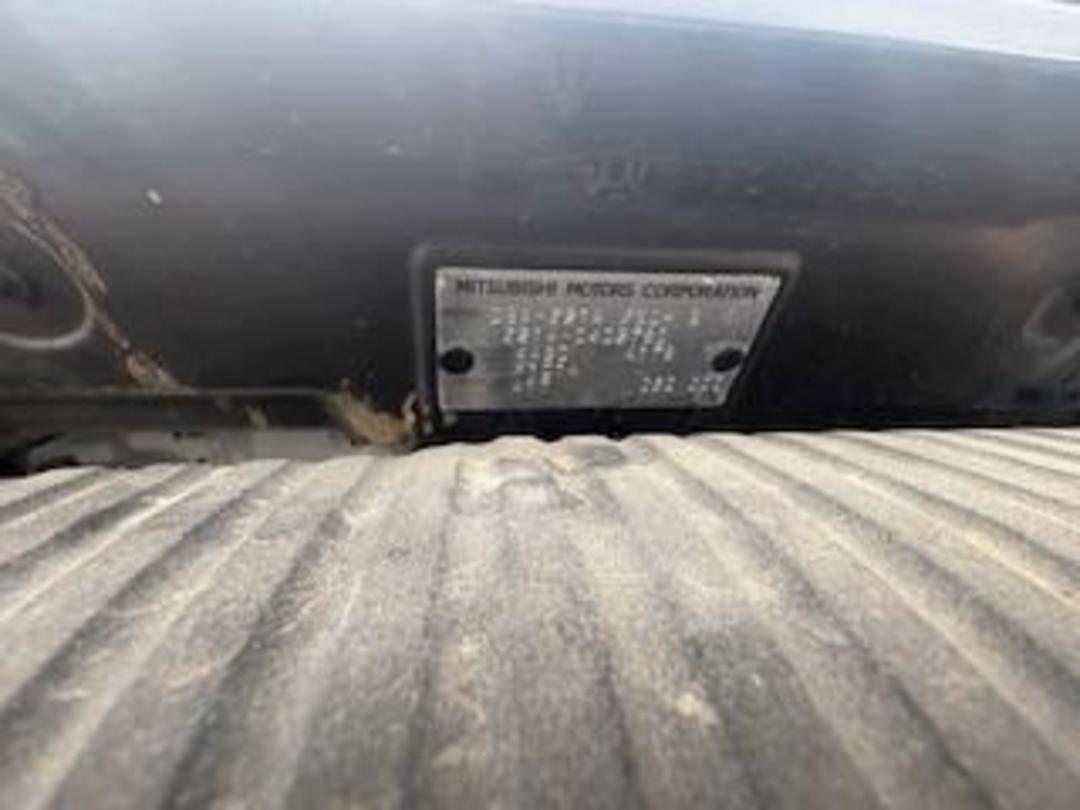 Photo '10' of Mitsubishi Colt