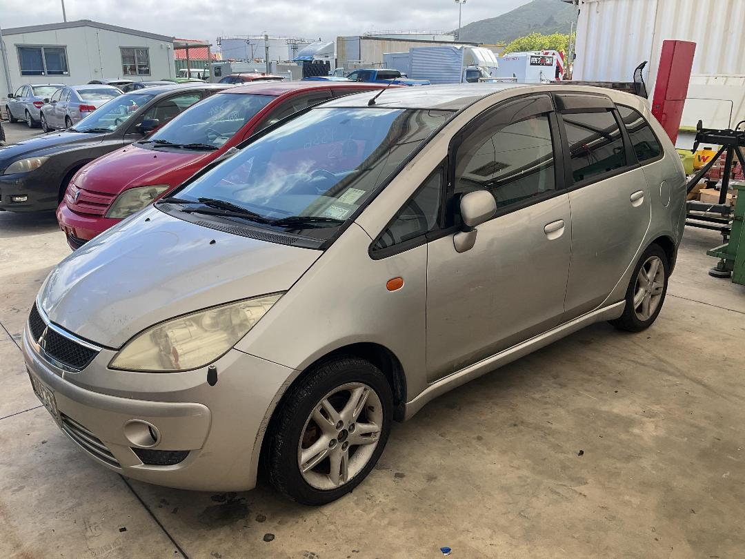 Photo '3' of Mitsubishi Colt Plus Photo '3' of Mitsubishi Colt Plus