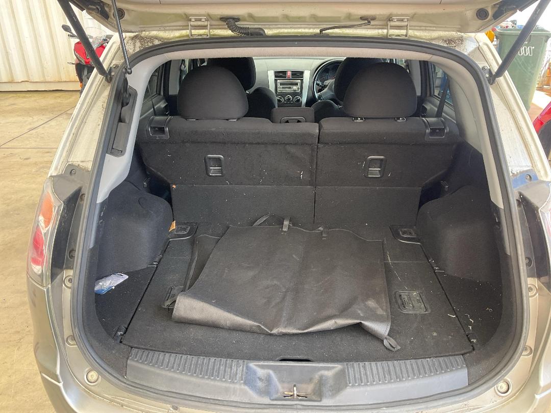 Photo '14' of Mitsubishi Colt Plus Photo '14' of Mitsubishi Colt Plus