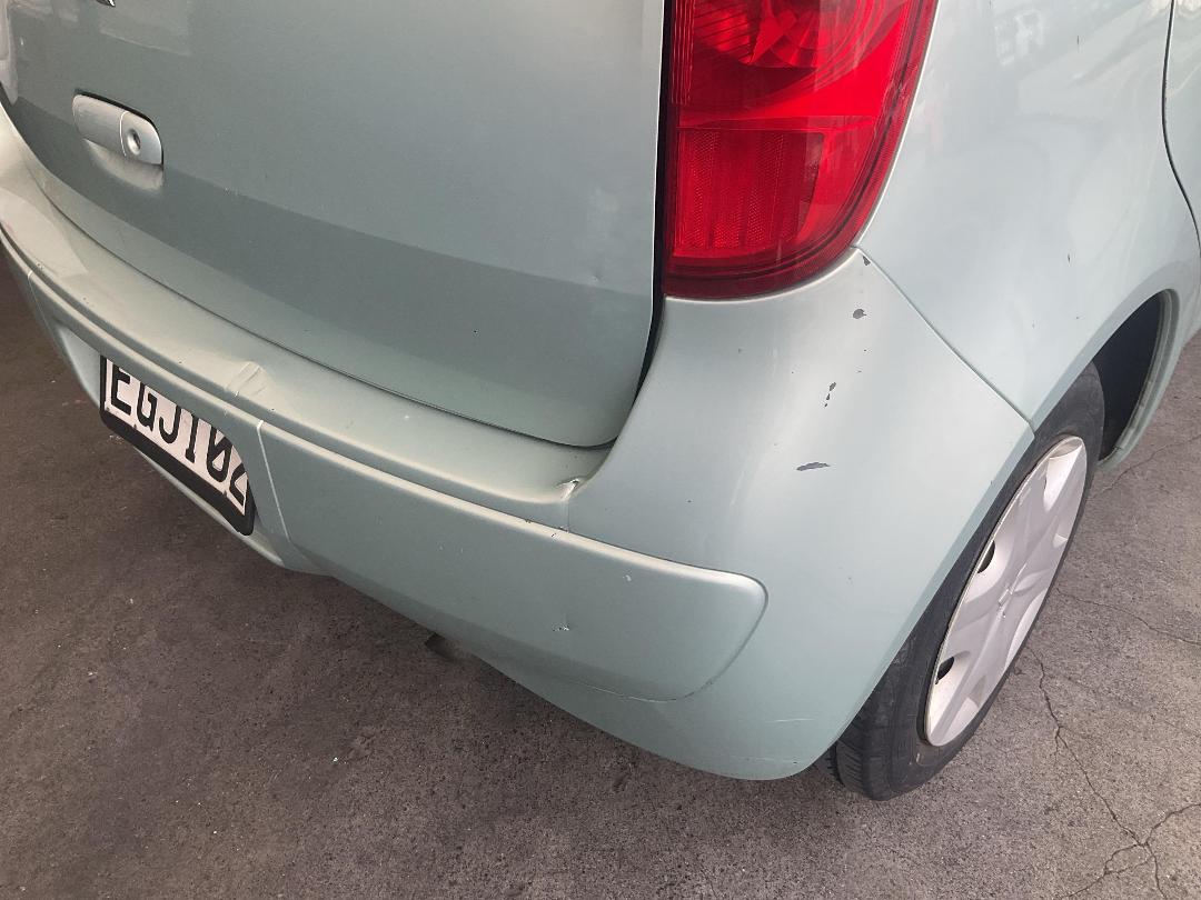 Photo '17' of Mitsubishi Colt Photo '17' of Mitsubishi Colt