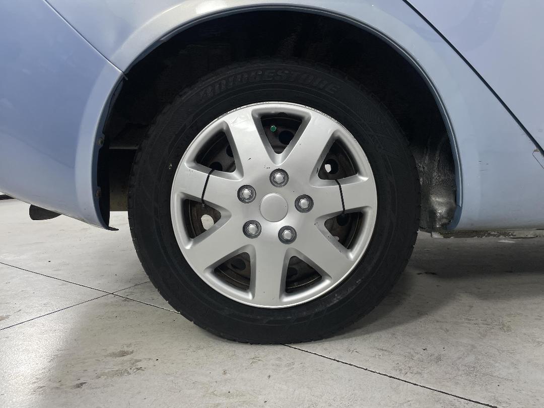 Photo '12' of Mitsubishi Colt Plus Photo '12' of Mitsubishi Colt Plus