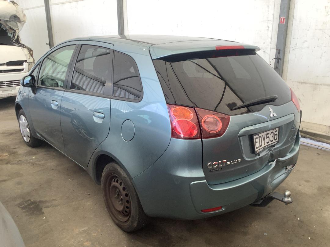 Photo '6' of Mitsubishi Colt Plus LS