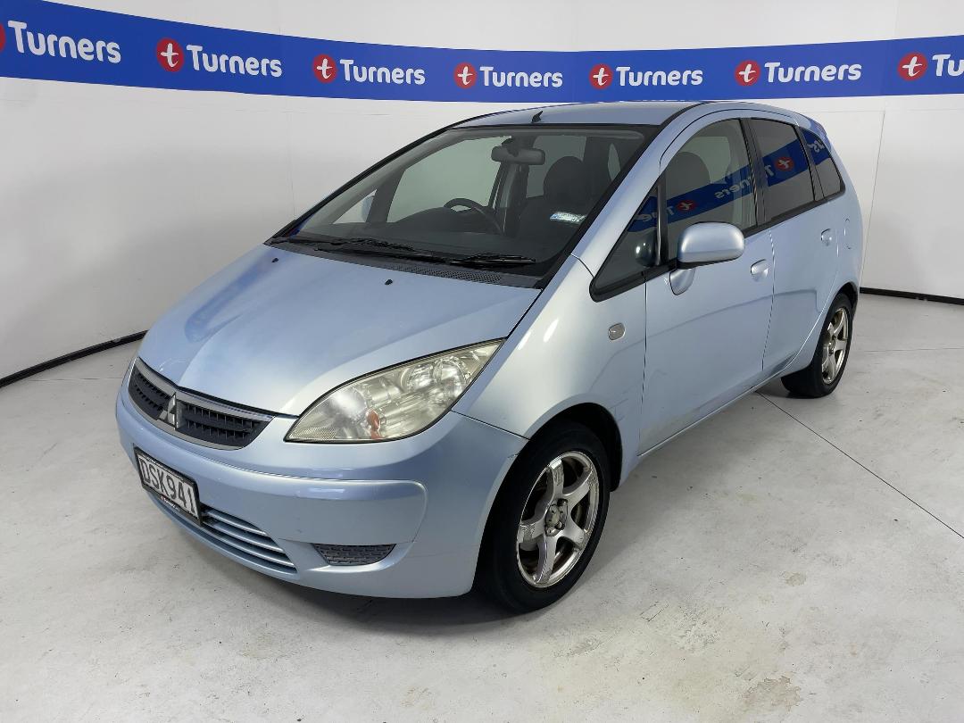 Photo '4' of Mitsubishi Colt Plus