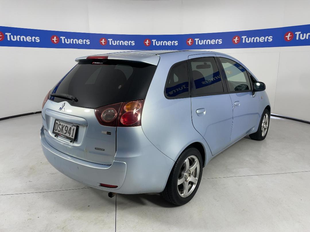 Photo '7' of Mitsubishi Colt Plus