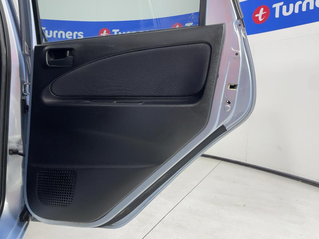 Photo '19' of Mitsubishi Colt Plus