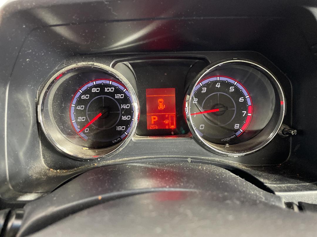 Photo '21' of Mitsubishi Delica Photo '21' of Mitsubishi Delica