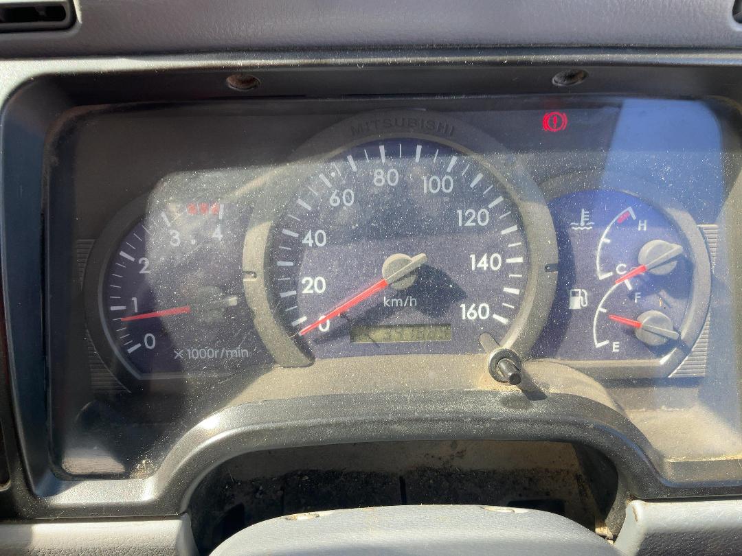 Photo '14' of Mitsubishi Fuso Canter FE150T1 Tipper