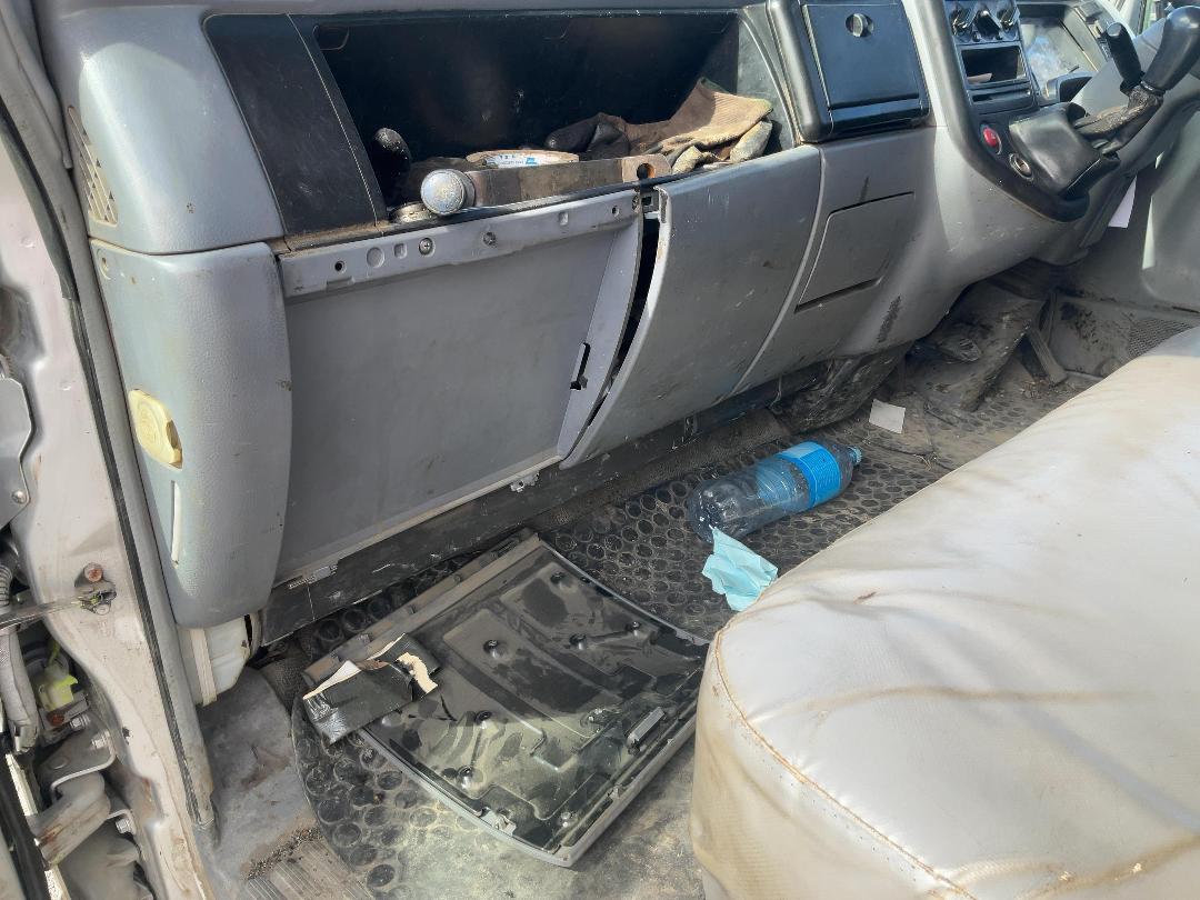 Photo '26' of Mitsubishi Fuso Canter FE150T1 Tipper