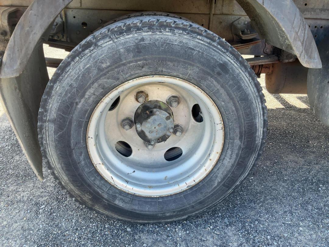 Photo '36' of Mitsubishi Fuso Canter FE150T1 Tipper