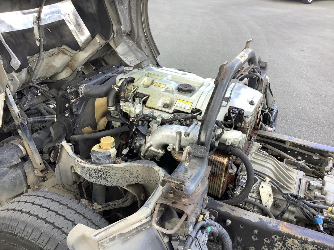 Photo '13' of Mitsubishi Fuso Canter Cab Chassis Photo '13' of Mitsubishi Fuso Canter Cab Chassis