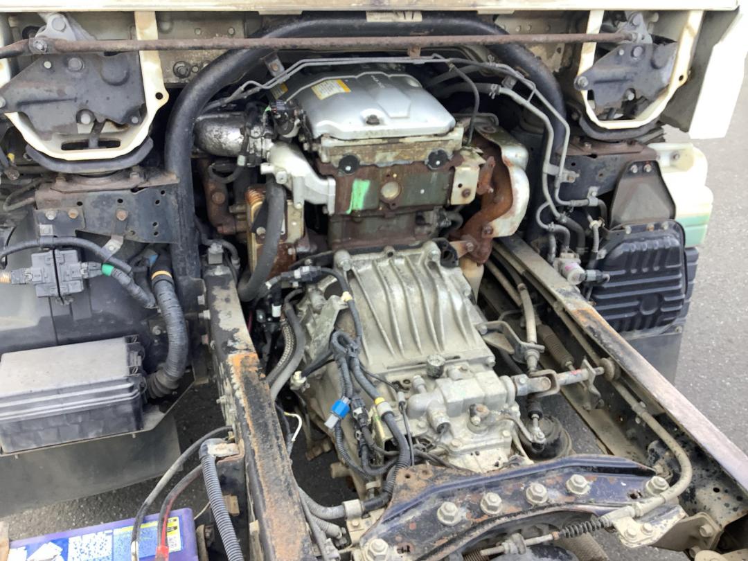 Photo '20' of Mitsubishi Fuso Canter Cab Chassis Photo '20' of Mitsubishi Fuso Canter Cab Chassis