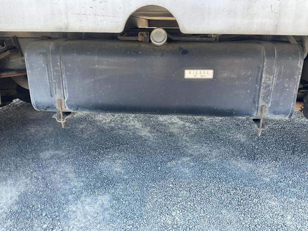 Photo '31' of MITSUBISHI FUSO CANTER FE130C1 Chiller