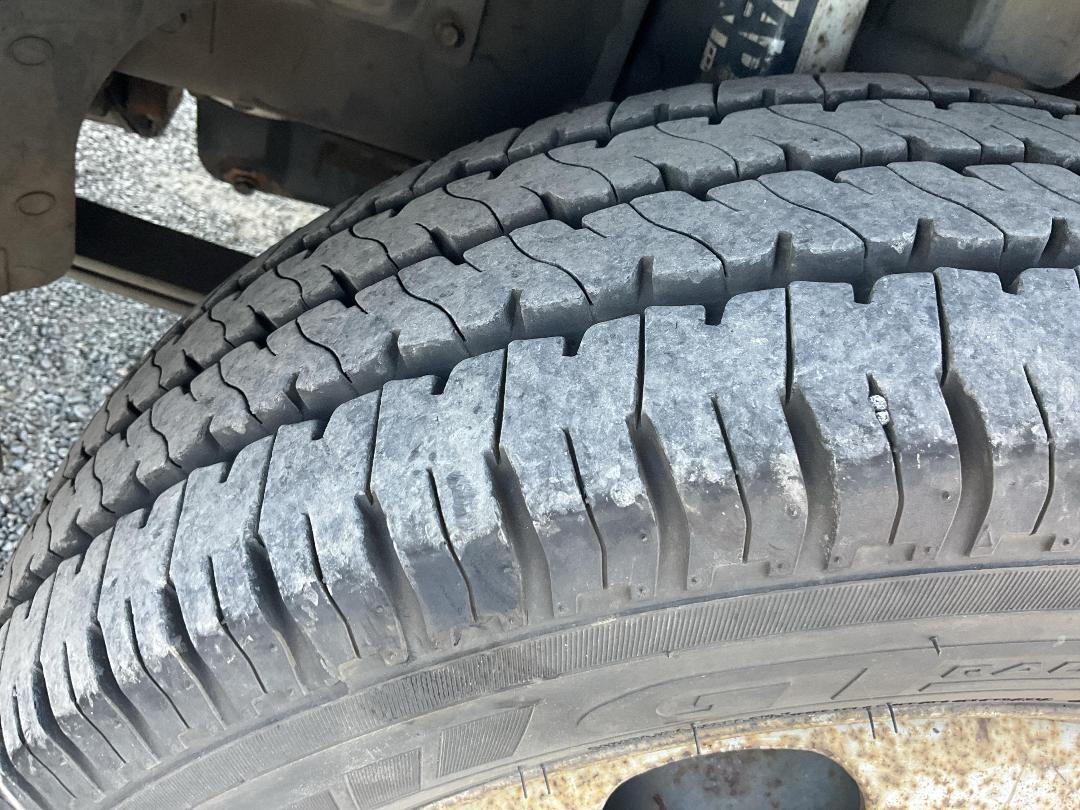 Photo '38' of MITSUBISHI FUSO CANTER FE130C1 Chiller