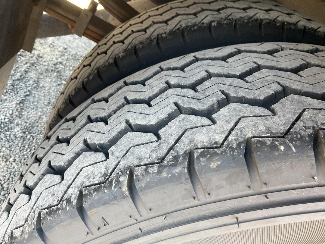 Photo '40' of MITSUBISHI FUSO CANTER FE130C1 Chiller