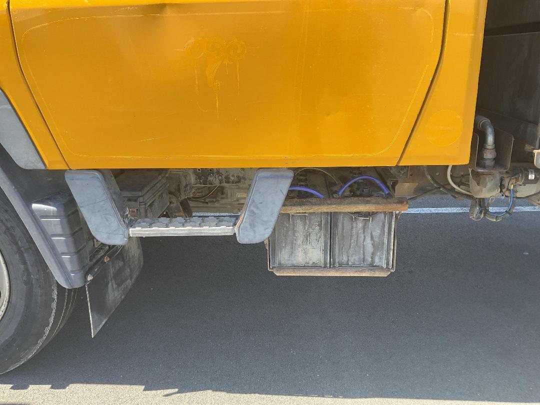 Photo '19' of Mitsubishi Fuso Canter FE150W1 Tipper Photo '19' of Mitsubishi Fuso Canter FE150W1 Tipper