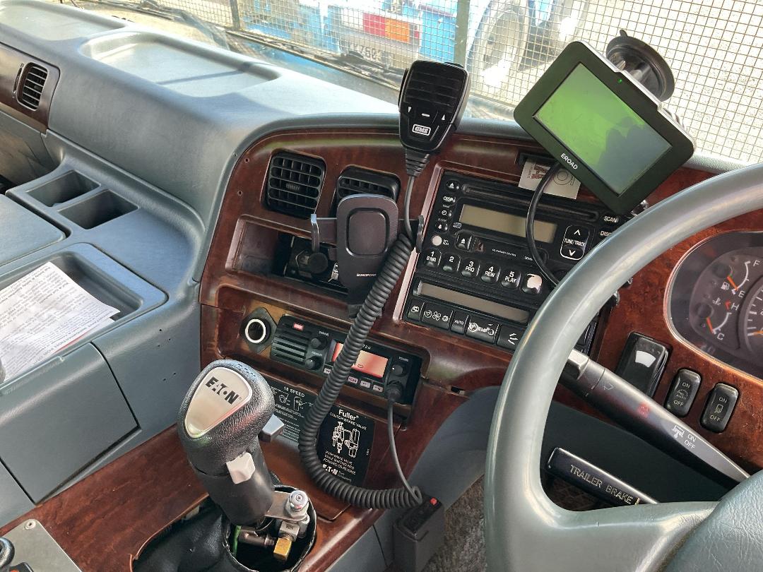 Photo '9' of Mitsubishi Fuso Shogun FV430K6 Tipper