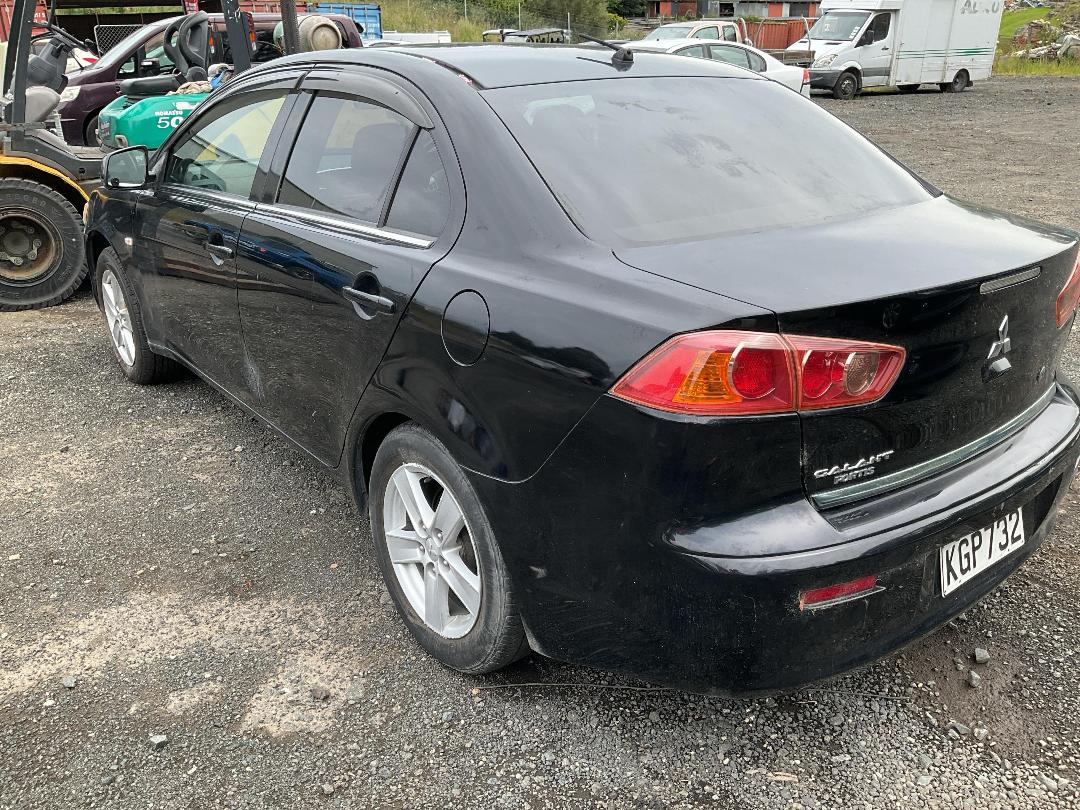 Photo '3' of Mitsubishi Galant Fortis 2.0L Mivec