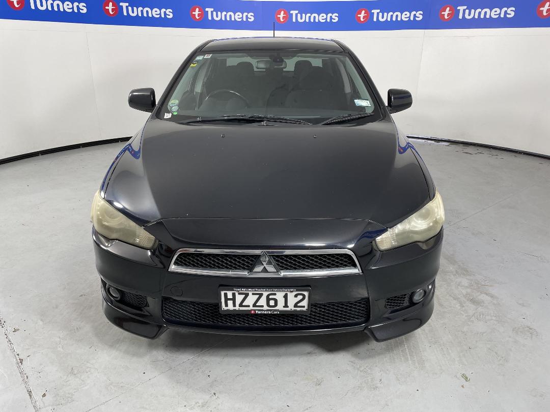 Photo '2' of Mitsubishi Galant Photo '2' of Mitsubishi Galant