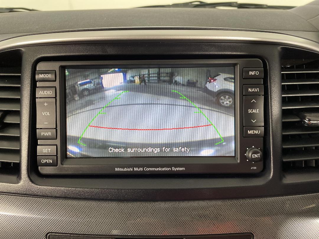 Photo '27' of Mitsubishi Galant Photo '27' of Mitsubishi Galant