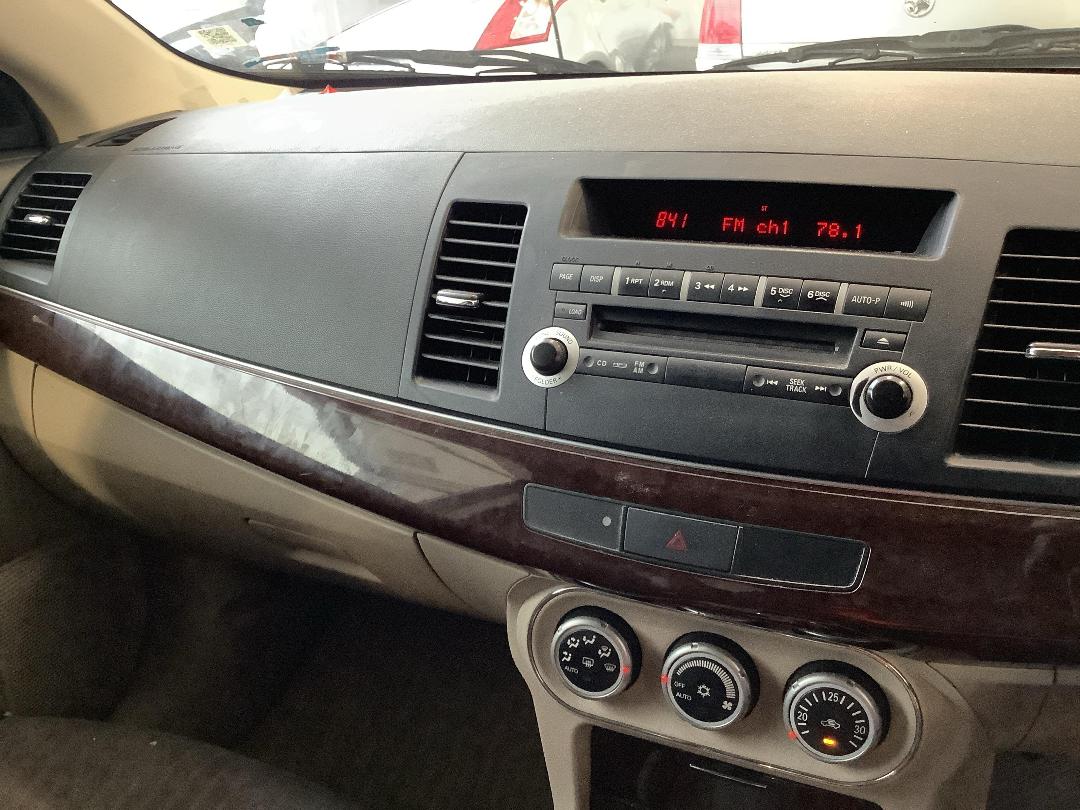 Photo '15' of Mitsubishi Galant Fortis