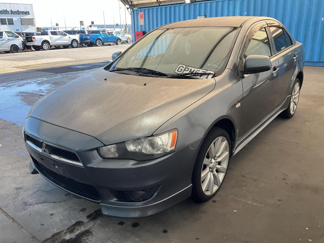 Photo '3' of Mitsubishi Galant Fortis