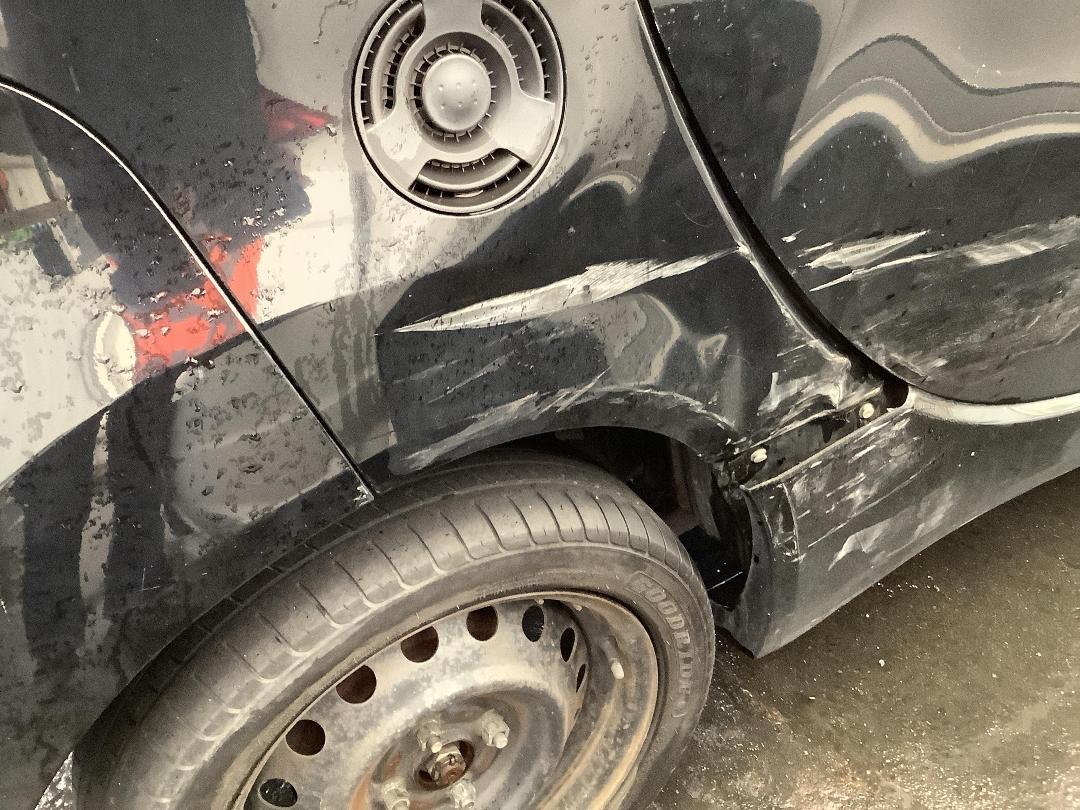 Photo '4' of Mitsubishi I-CAR 660P Photo '4' of Mitsubishi I-CAR 660P