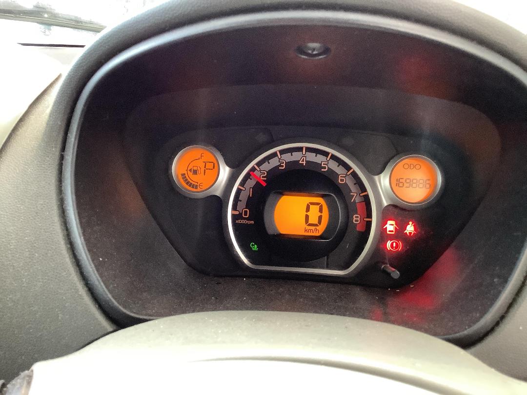 Photo '15' of Mitsubishi I-CAR 660P Photo '15' of Mitsubishi I-CAR 660P