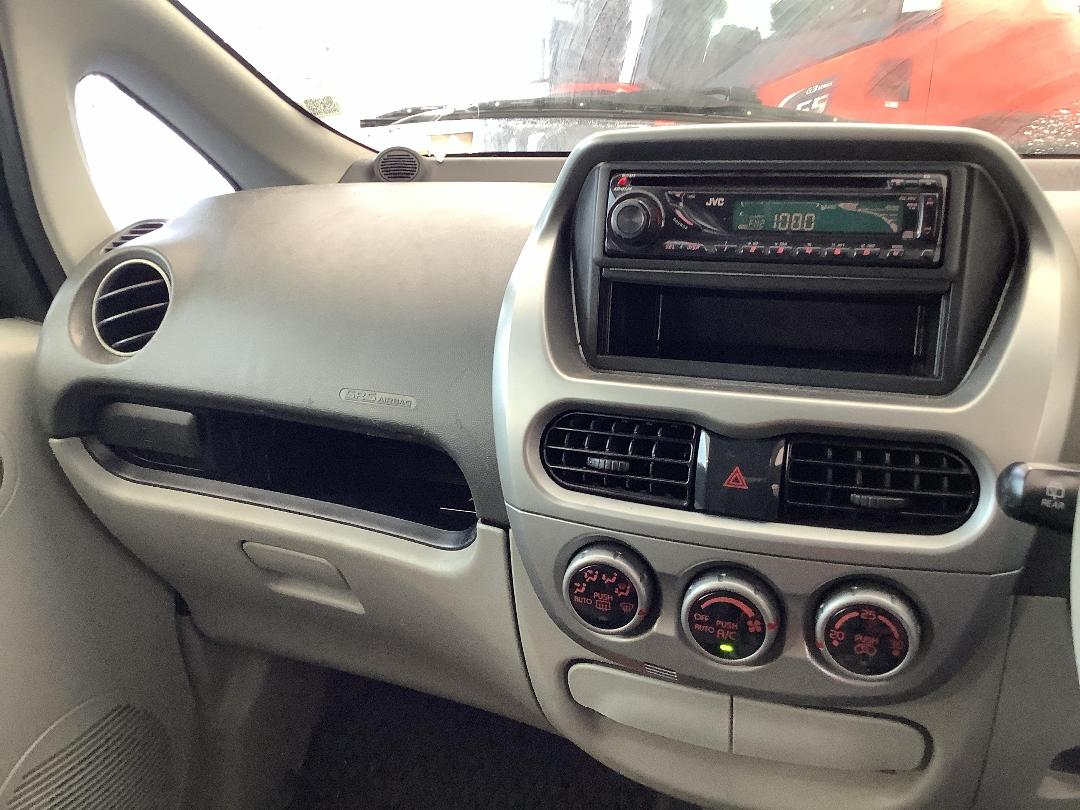 Photo '17' of Mitsubishi I-CAR 660P Photo '17' of Mitsubishi I-CAR 660P