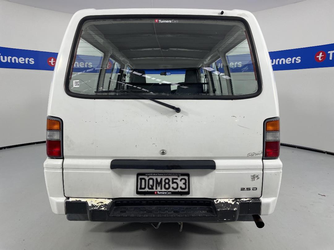 Photo '6' of Mitsubishi L300