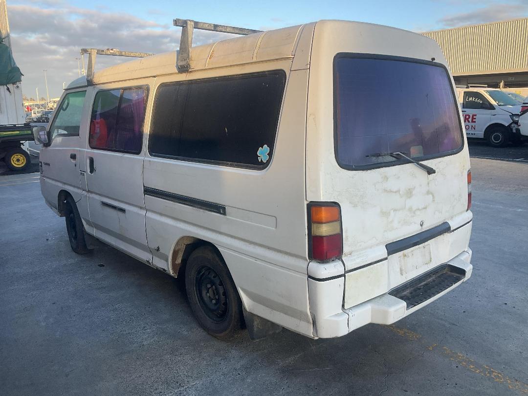 Photo '15' of Mitsubishi L300 LWB