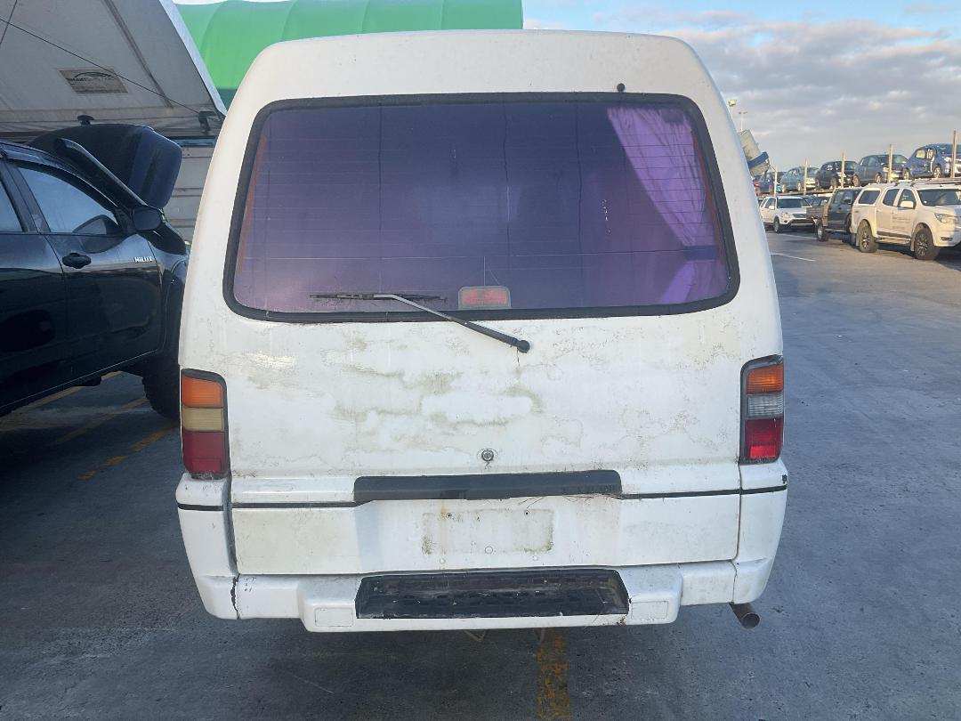 Photo '16' of Mitsubishi L300 LWB