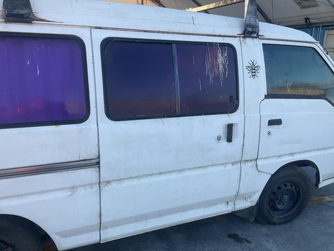 Photo '22' of Mitsubishi L300 LWB