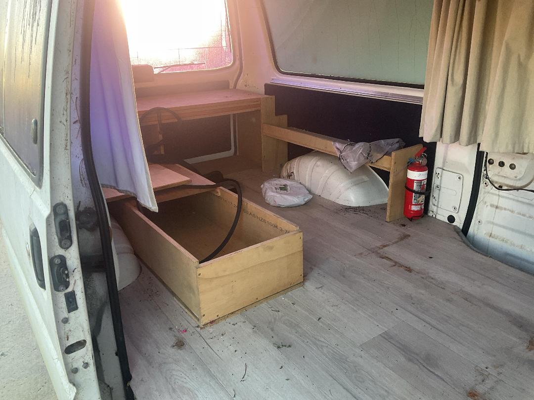 Photo '24' of Mitsubishi L300 LWB