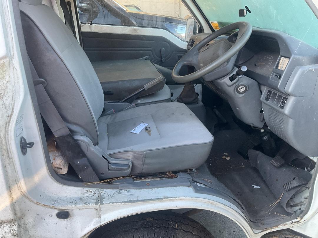 Photo '25' of Mitsubishi L300 LWB